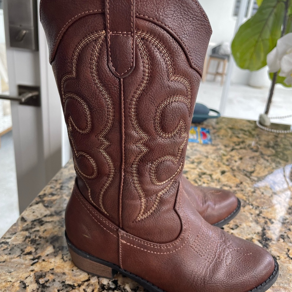 Stylish Brown Leather Boots